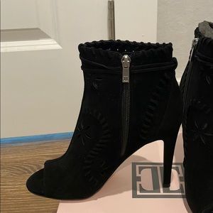 Ivanka Trump “Daner” suede peep toe booties